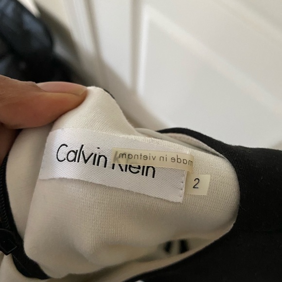 Calvin Klein dress - Picture 4 of 4